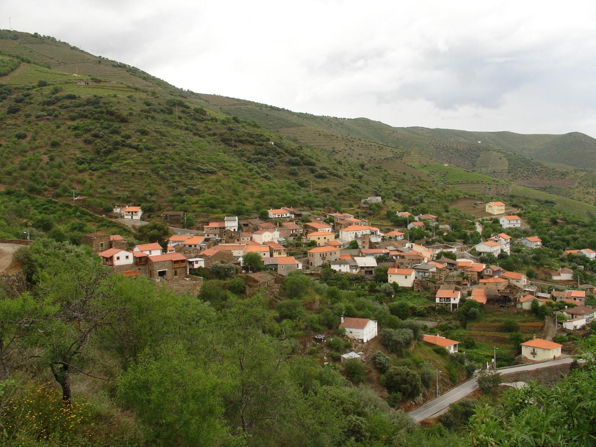 Bairro Do Casal - Turismo D'Aldeia Casa de hóspedes Vila Nova de Foz Côa Quarto foto