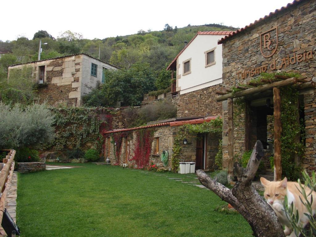 Bairro Do Casal - Turismo D'Aldeia Casa de hóspedes Vila Nova de Foz Côa Quarto foto